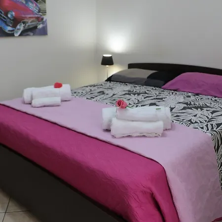 The Maze Couette-café