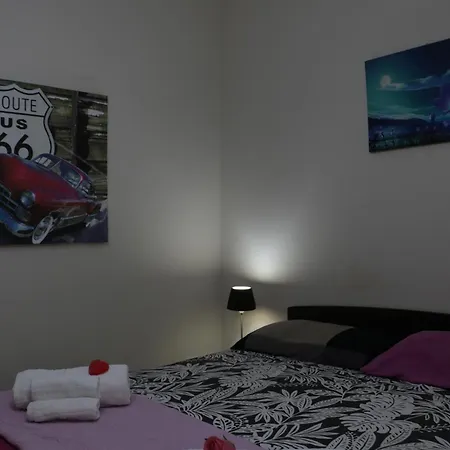 Alojamento de Acomodação e Pequeno-almoço The Maze Vibo Valentia