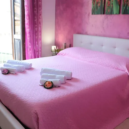 The Maze Vibo Bed & Breakfast